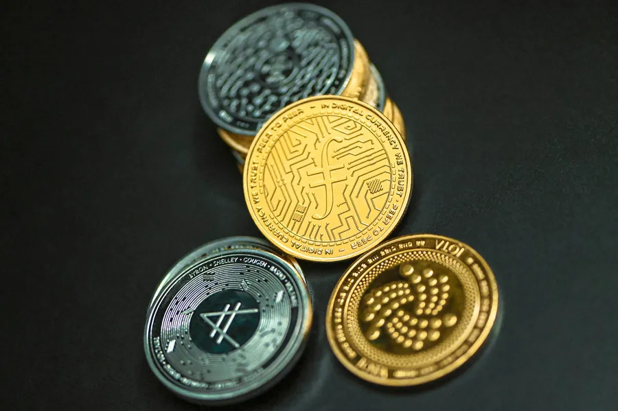 What is Curve (CRV) Cryptocurrency Token? — Curve, DeFi, Liquidity 1 What is Curve (CRV) Cryptocurrency Token? — Curve, DeFi, Liquidity - readd.org 2025