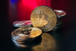 What is Uniswap (UNI) Cryptocurrency Token? — Uniswap, Decentralized Exchange, DeFi 1 What is Uniswap (UNI) Cryptocurrency Token? — Uniswap, Decentralized Exchange, DeFi - readd.org 2025
