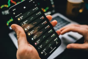 How Does the Curve Finance (CRV) Cryptocurrency Token Work? — Curve Finance, Stablecoins, Liquidity 1 How Does the Curve Finance (CRV) Cryptocurrency Token Work? — Curve Finance, Stablecoins, Liquidity - readd.org 2025