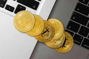 What is the Aave (AAVE) Cryptocurrency Token? — Aave, DeFi, Lending 1 What is the Aave (AAVE) Cryptocurrency Token? — Aave, DeFi, Lending - readd.org 2025