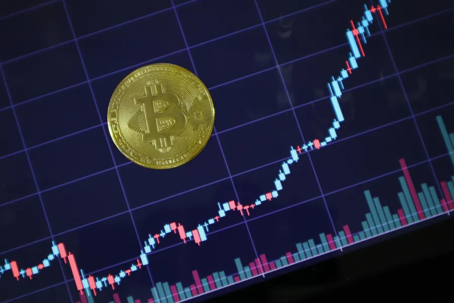 What is Crypto Staking? - Earnings by Holding Coins - readd.org 2025