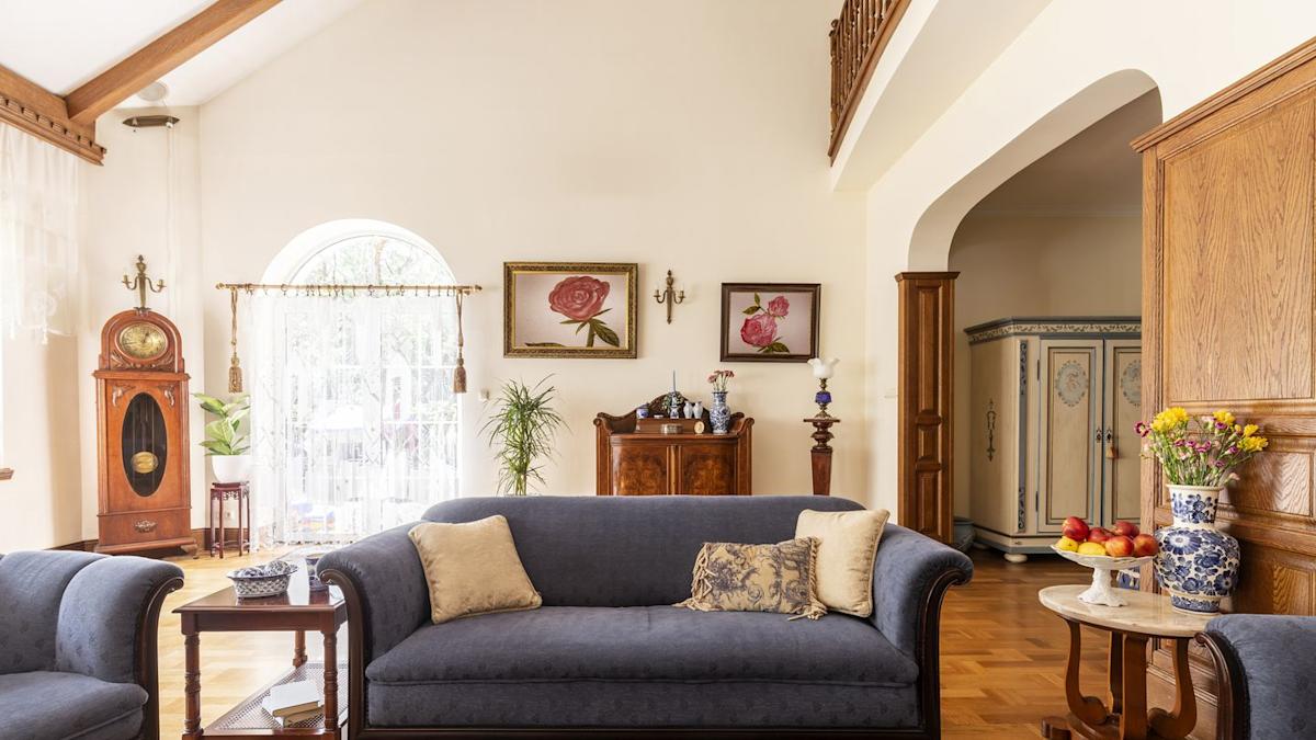 **Revamping Retirement Living: Design Experts Suggest Decluttering for Safety and Style** 1 **Revamping Retirement Living: Design Experts Suggest Decluttering for Safety and Style** - readd.org 2025