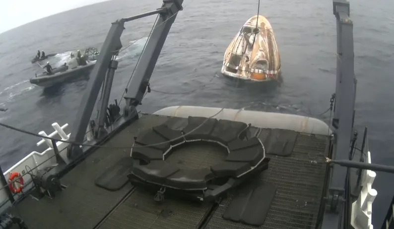 SpaceX astronauts splashdown safely off San Diego coast 1 SpaceX astronauts splashdown safely off San Diego coast - readd.org 2025