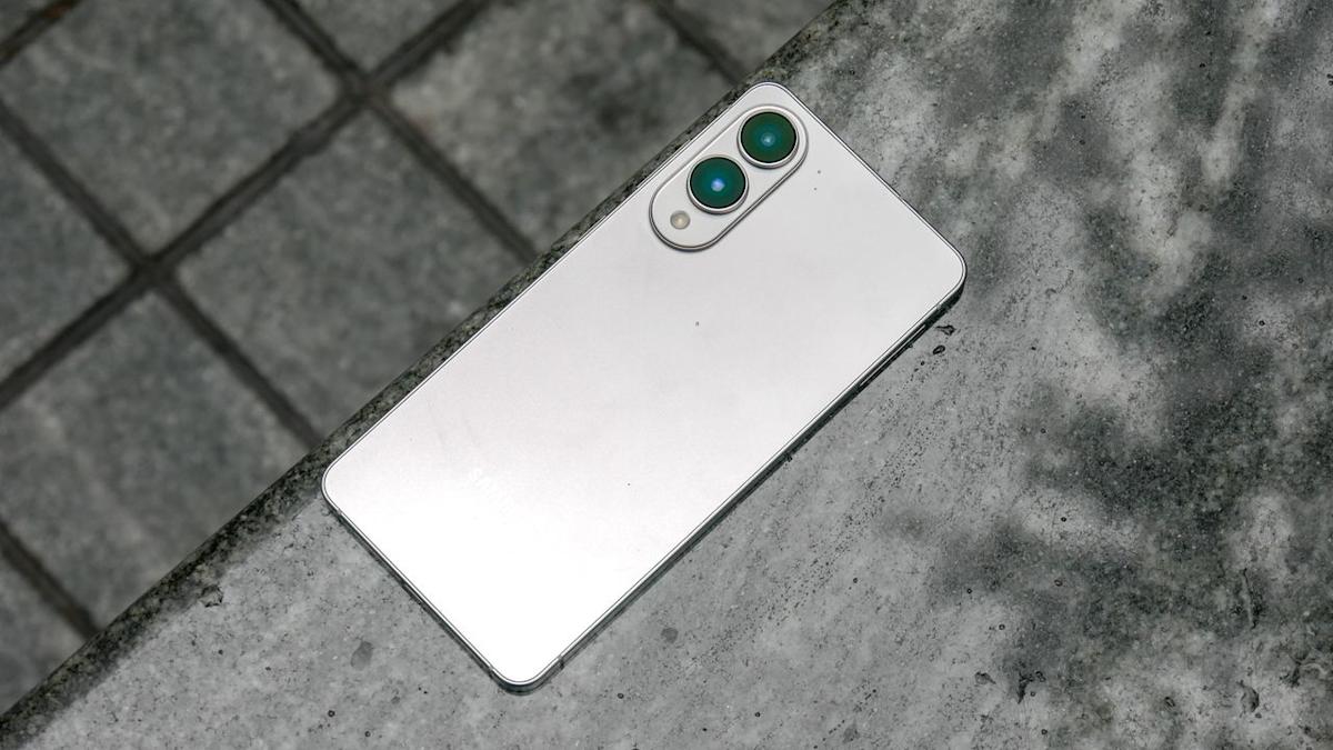 Samsung’s Next Edge Model Anticipated with Thinner Design and Larger Battery 1 Samsung’s Next Edge Model Anticipated with Thinner Design and Larger Battery - readd.org 2025