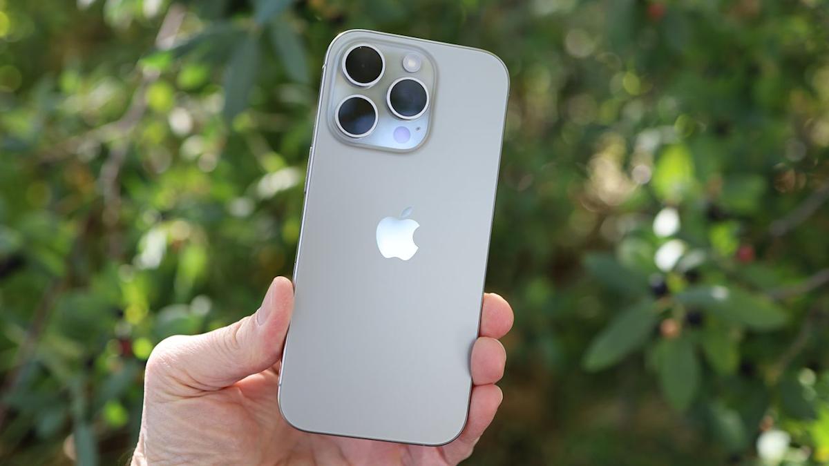 iPhone 17: Emerging Rumors Point to Design Changes and Potential New Model 1 iPhone 17: Emerging Rumors Point to Design Changes and Potential New Model - readd.org 2025