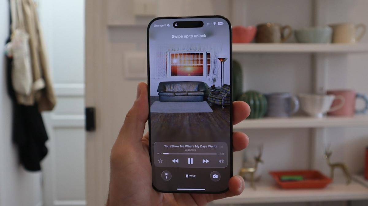 iOS 26 Beta 6 Introduces New Ringtones, Live Translation Hints, and Camera Adjustments 1 iOS 26 Beta 6 Introduces New Ringtones, Live Translation Hints, and Camera Adjustments - readd.org 2025